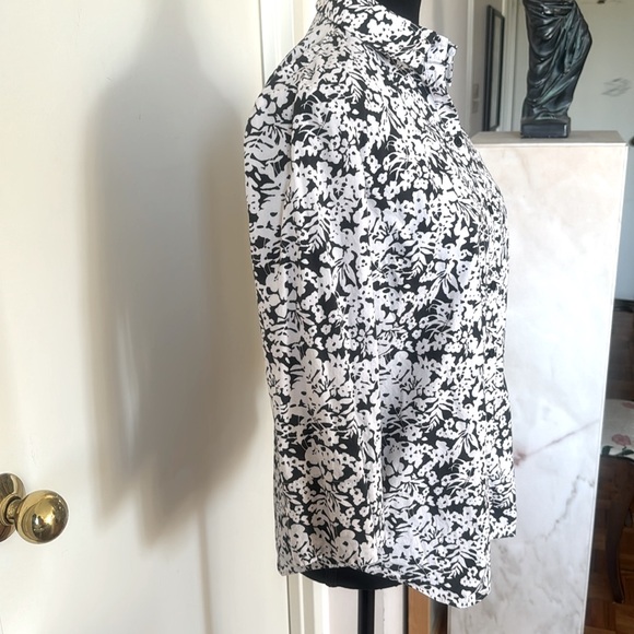 💕Lafayette 148 Blk/Wht Graphic Floral Print Cotton Button Up Shirt 6 EUC - Picture 3 of 11